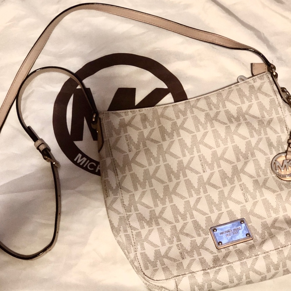 Michael Kors Crossbody Purse